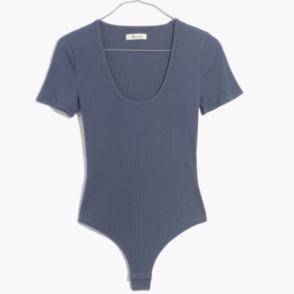 Madewell Tops - Madewell blue cameo bodysuit tee